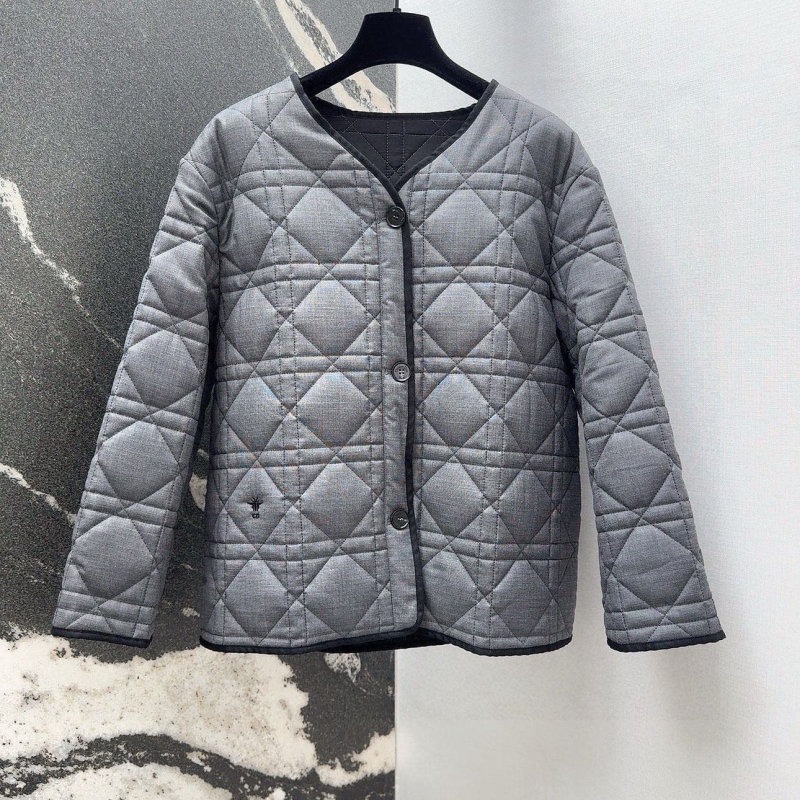 chr1st1an D10r outwear